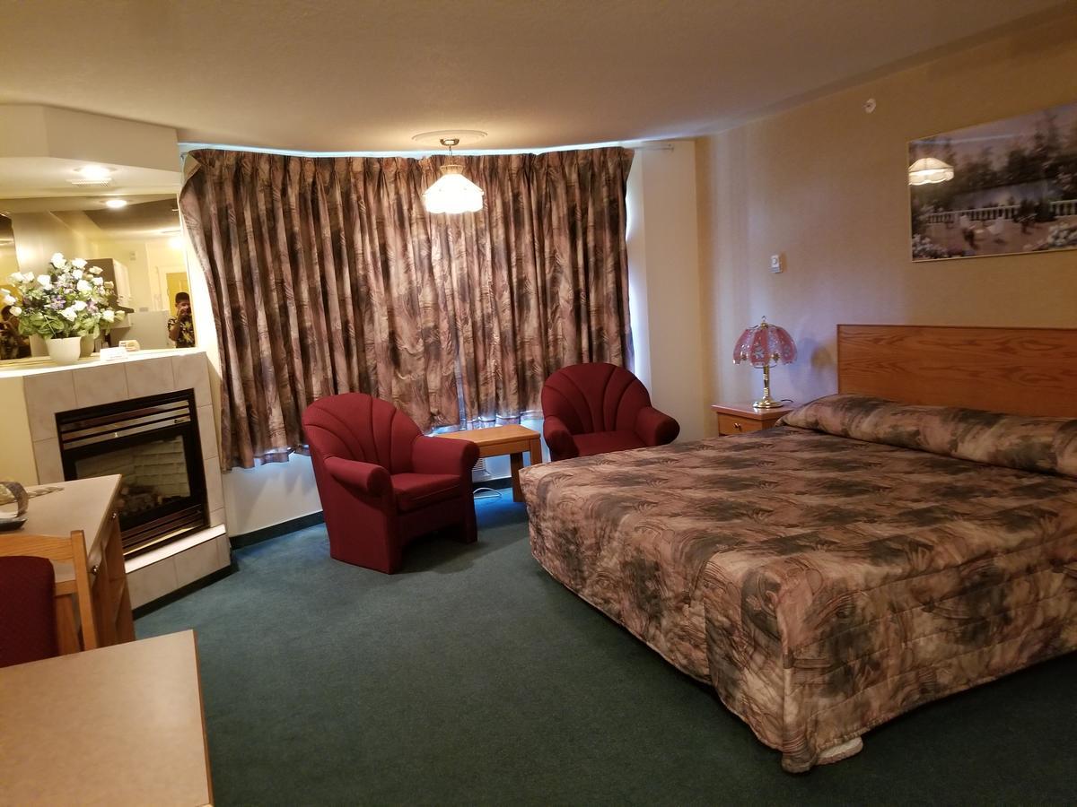 Western Budget Motel West Red Deer Ngoại thất bức ảnh